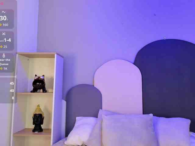 TaraCarson Live Webcam on BongaCams