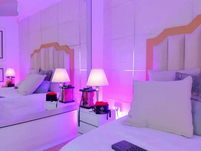 MaddieParker's BongaCams show and profile