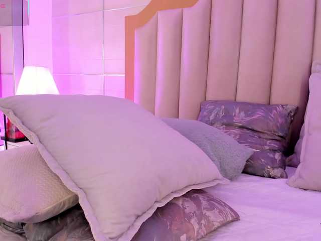 MaddieParker's BongaCams show and profile