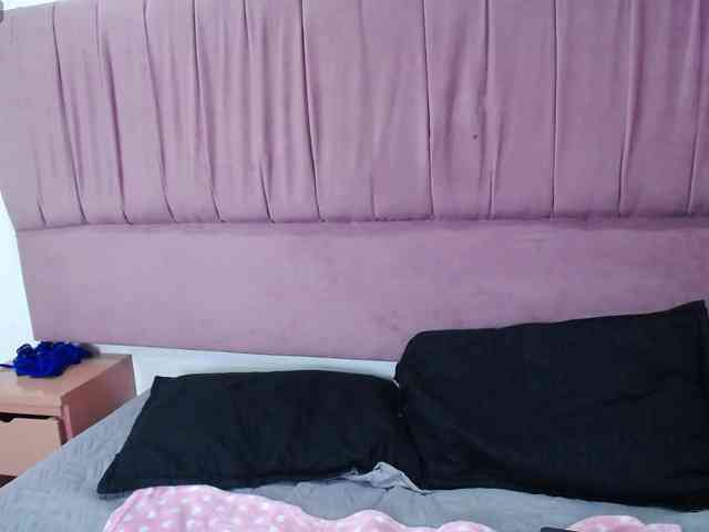 alicewatts webcam