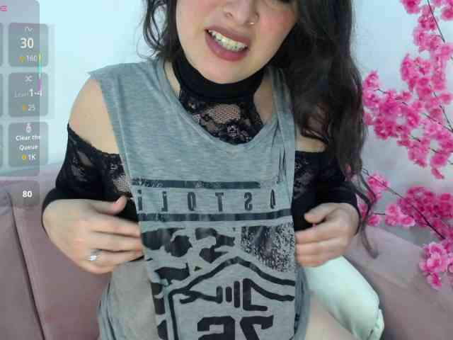 alicewatts webcam