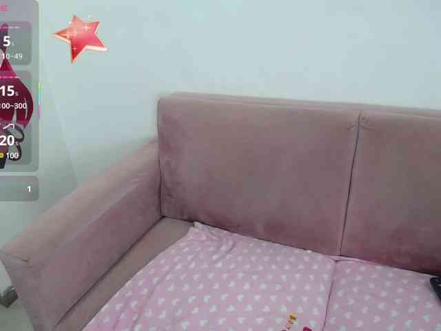 alicewatts webcam