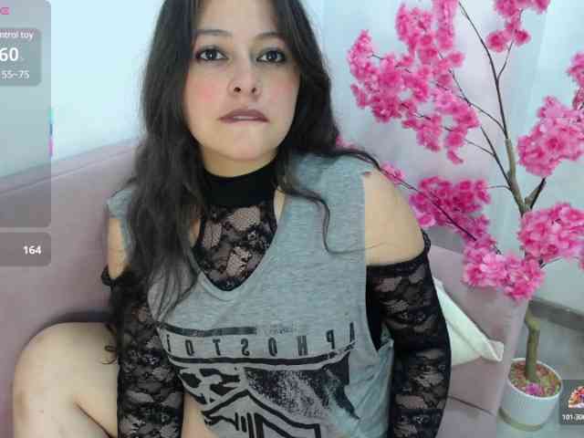 alicewatts webcam