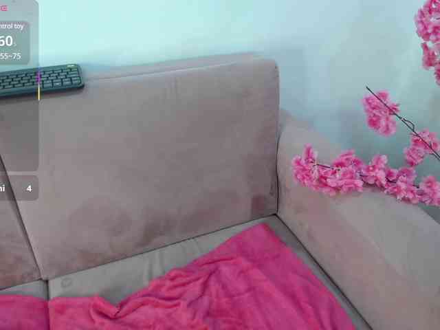 alicewatts webcam