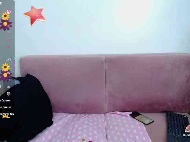 alicewatts webcam