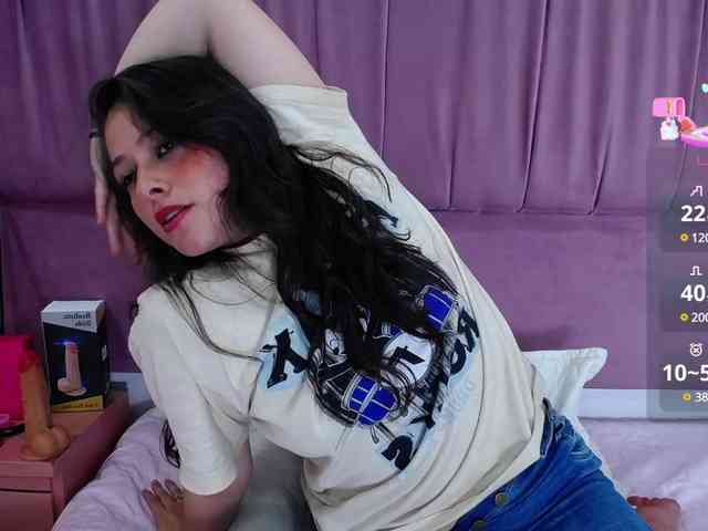 alicewatts webcam