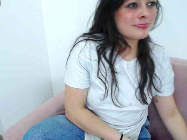 alicewatts webcam