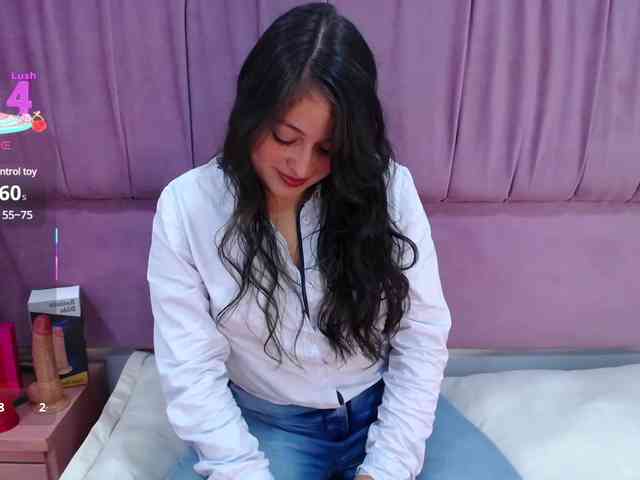 alicewatts webcam