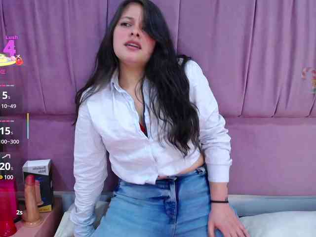 alicewatts webcam