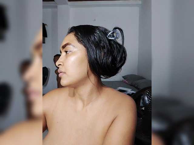 Sweet MichelleSexxx wants you to fuck their body now MichelleSexxx from BongaCams