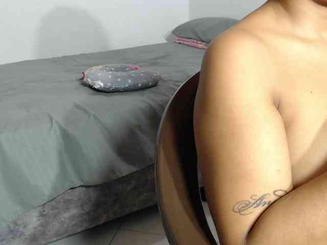 MichelleSexxx webcam