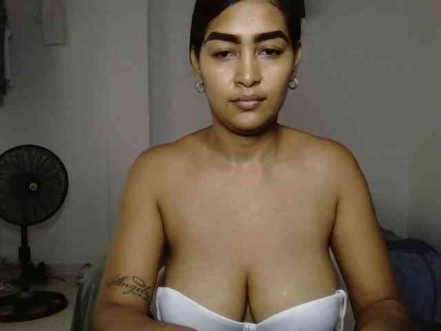 MichelleSexxx webcam