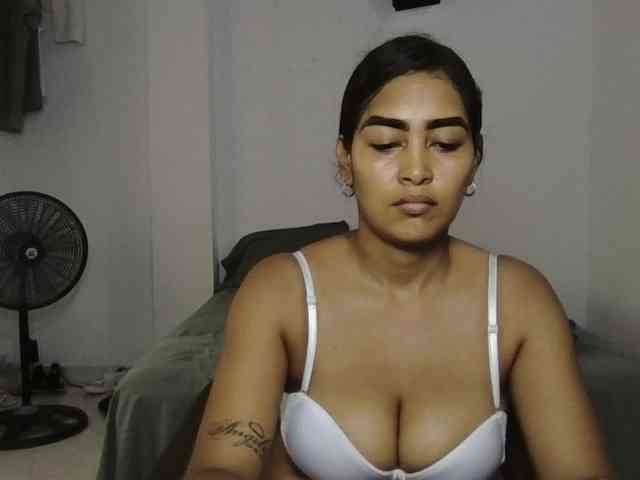 MichelleSexxx webcam