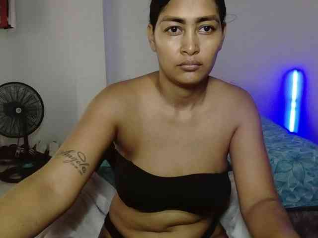 MichelleSexxx webcam