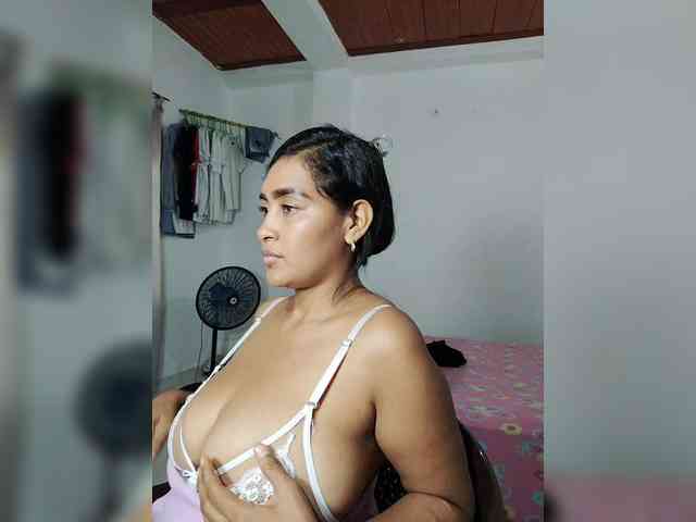 MichelleSexxx webcam