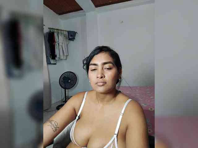 MichelleSexxx webcam