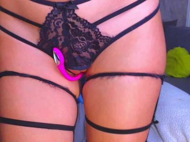 kisskitty's BongaCams show and profile