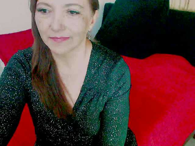 Kendraline's BongaCams show and profile