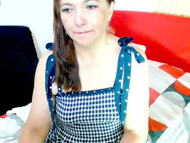 Kendraline's BongaCams show and profile