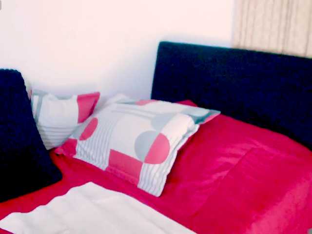 Kendraline's BongaCams show and profile