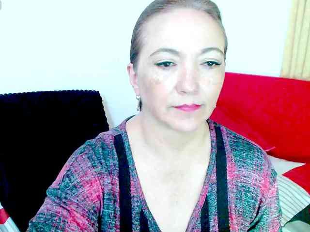 Kendraline Live Webcam on BongaCams