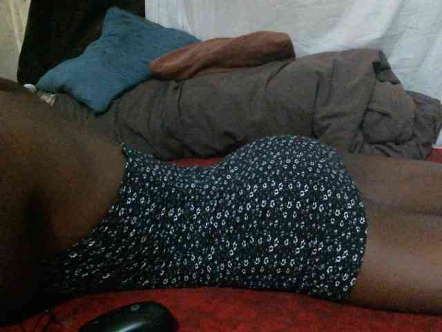 CUTE-SHALYNE webcam