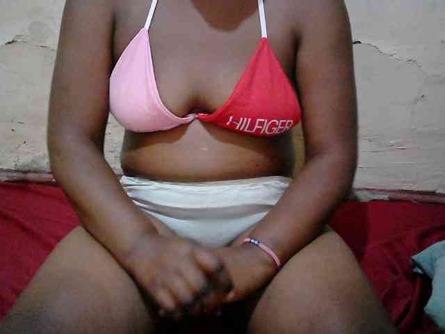 Sweet-Solyne webcam