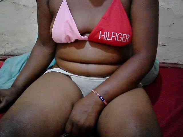 Sweet-Solyne webcam