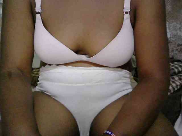 Sweet-Solyne webcam