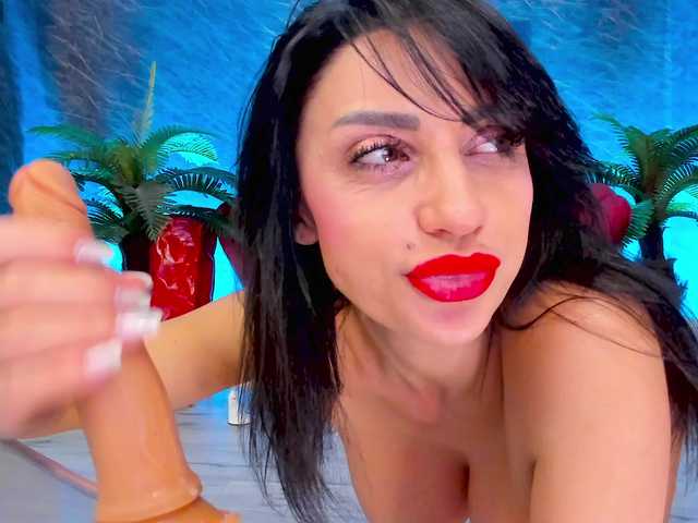 izabelatessa's BongaCams show and profile