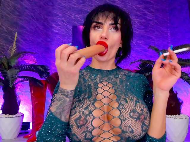 izabelatessa's BongaCams show and profile