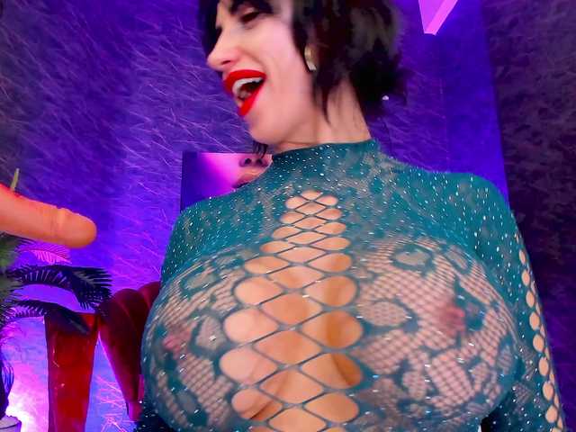 izabelatessa's BongaCams show and profile