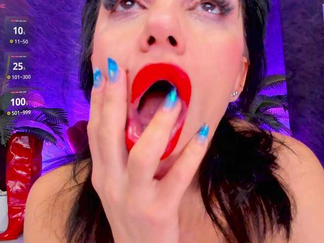 izabelatessa's BongaCams show and profile