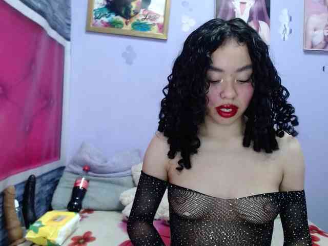 tracyKS webcam
