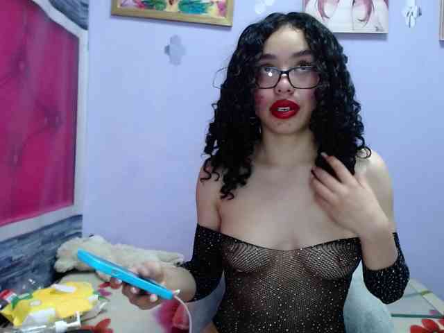 tracyKS webcam