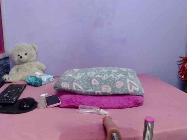 tracyKS webcam