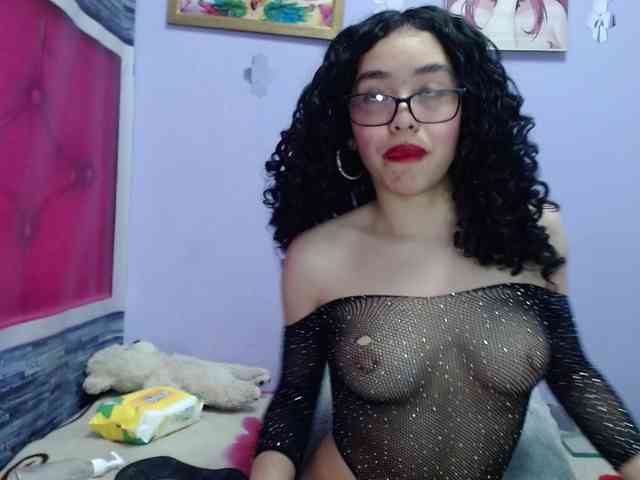 tracyKS webcam