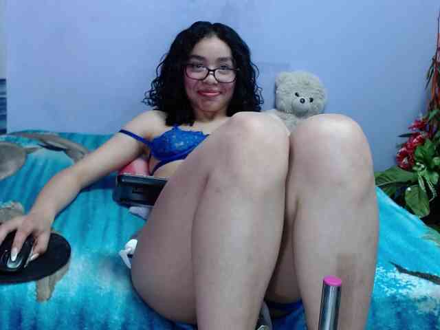 tracyKS webcam