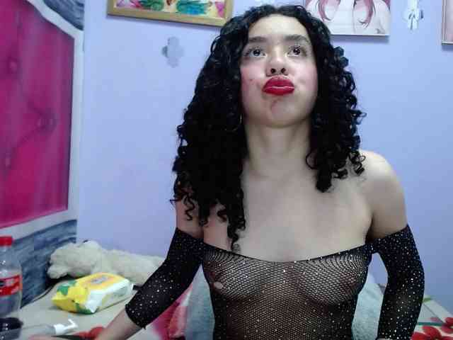tracyKS webcam