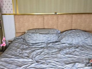 hot-ass-18 Porn Show