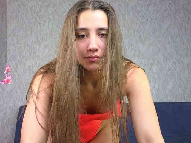 hot-ass-18 webcam