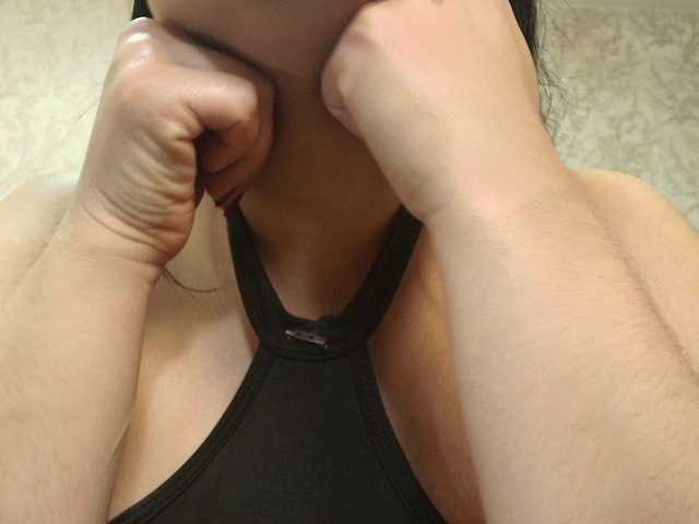 graceblu's BongaCams show and profile