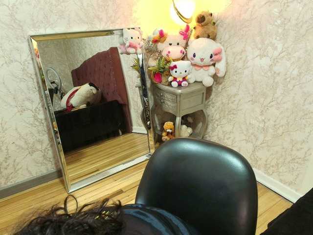 graceblu's BongaCams show and profile