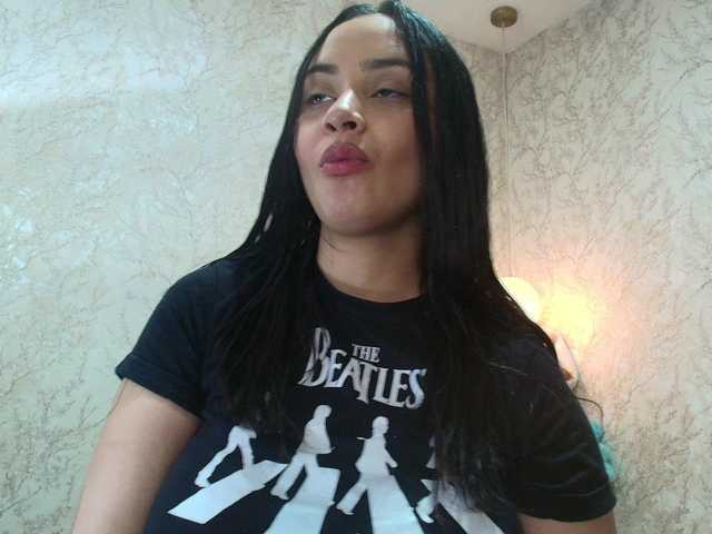 graceblu's BongaCams show and profile