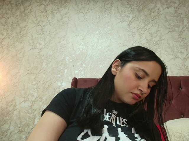 graceblu's BongaCams show and profile