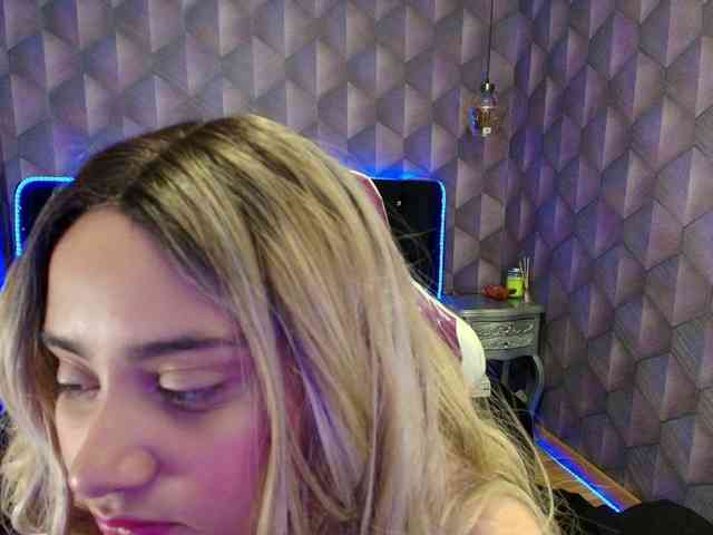 free voyeur web cam Graceblu