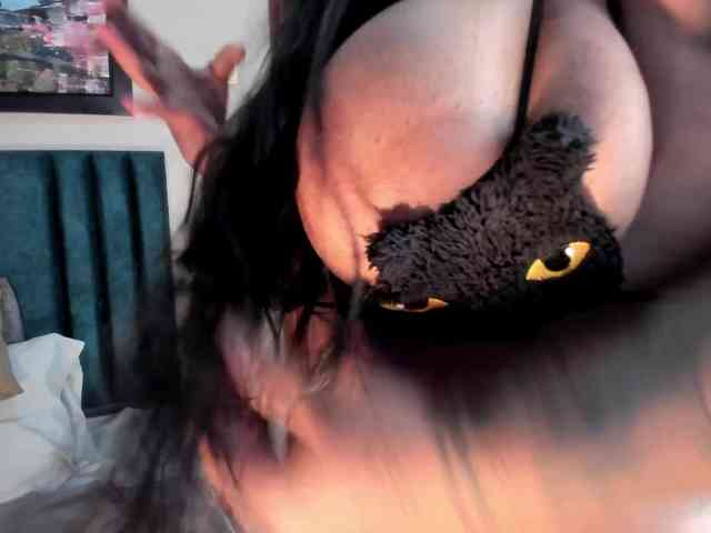 KickyMinaj webcam