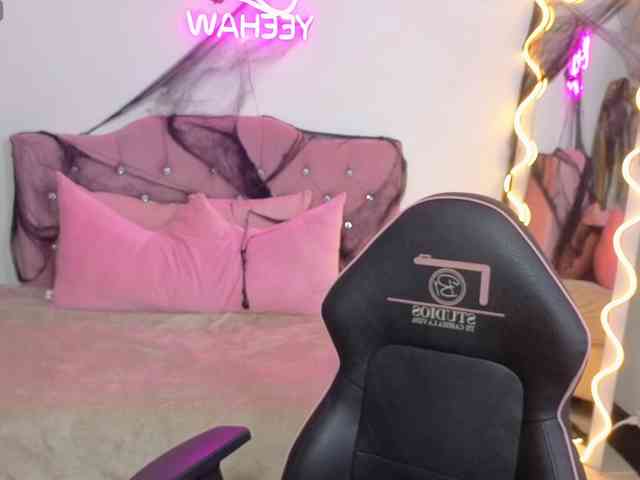 ludokitty-tay webcam