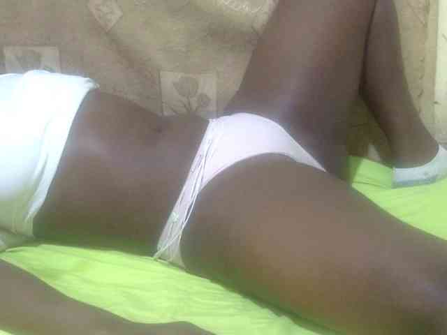 Juicyass-02 webcam
