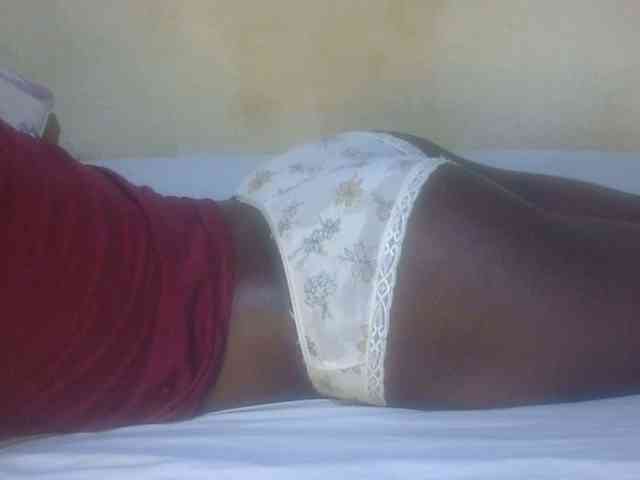 Juicyass-02 webcam